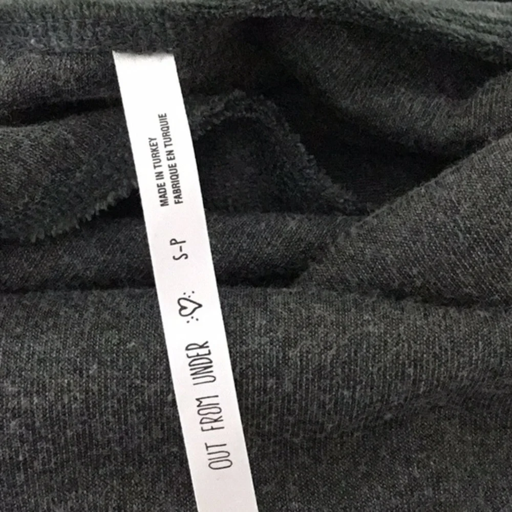 NWT URBAN OUTFITTERS Green Velvet Bodysuit - Picture 10 of 11